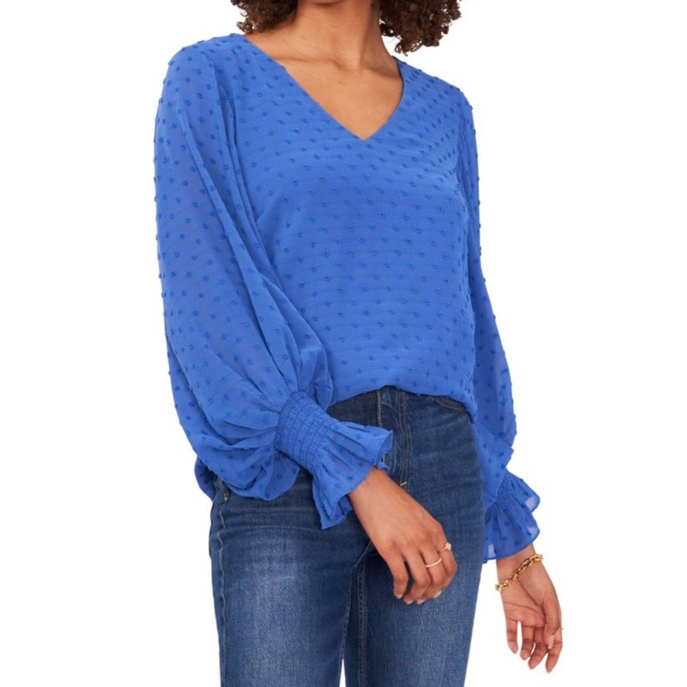 Vince Camuto Clip-Dot Smocked-Cuff Top
